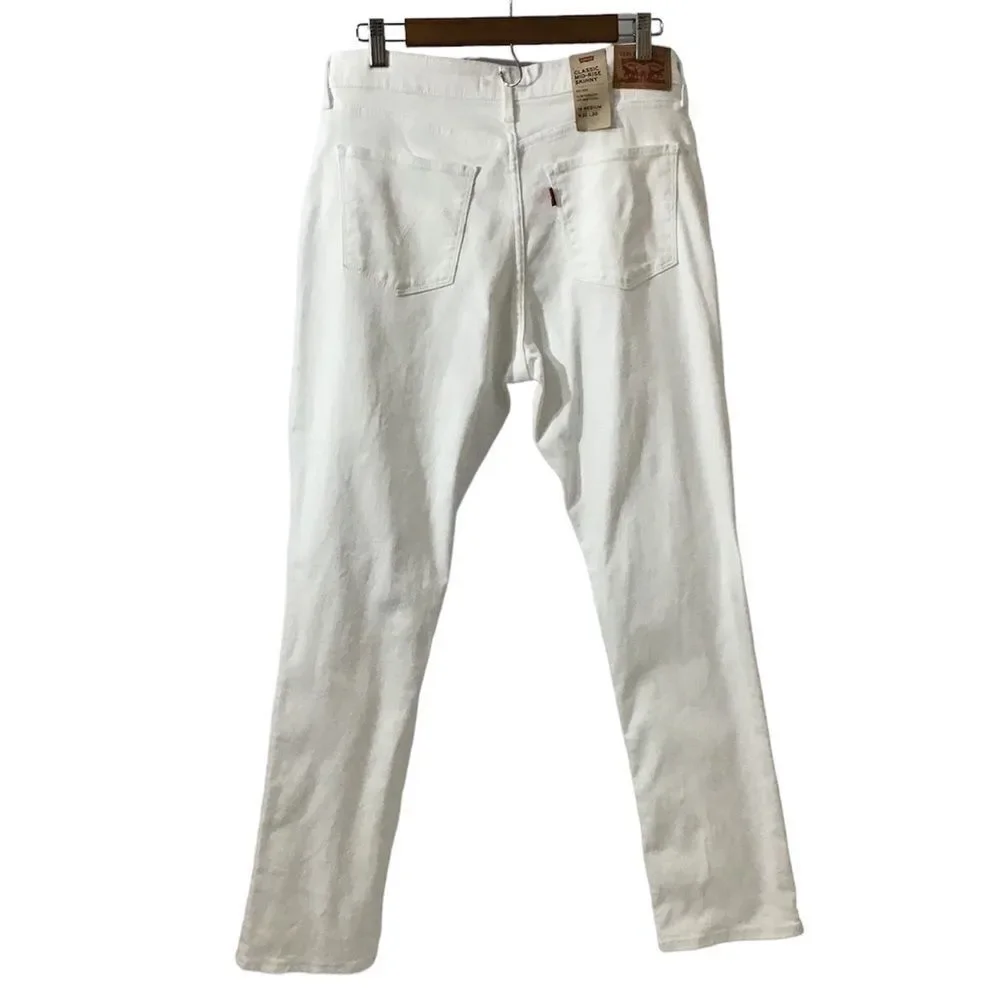 Levi’s White Classic Mid Rise Skinny Jeans New Size 32